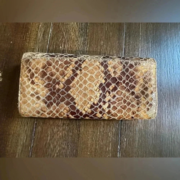 Michael Kors Continental wallet - Picture 3 of 14